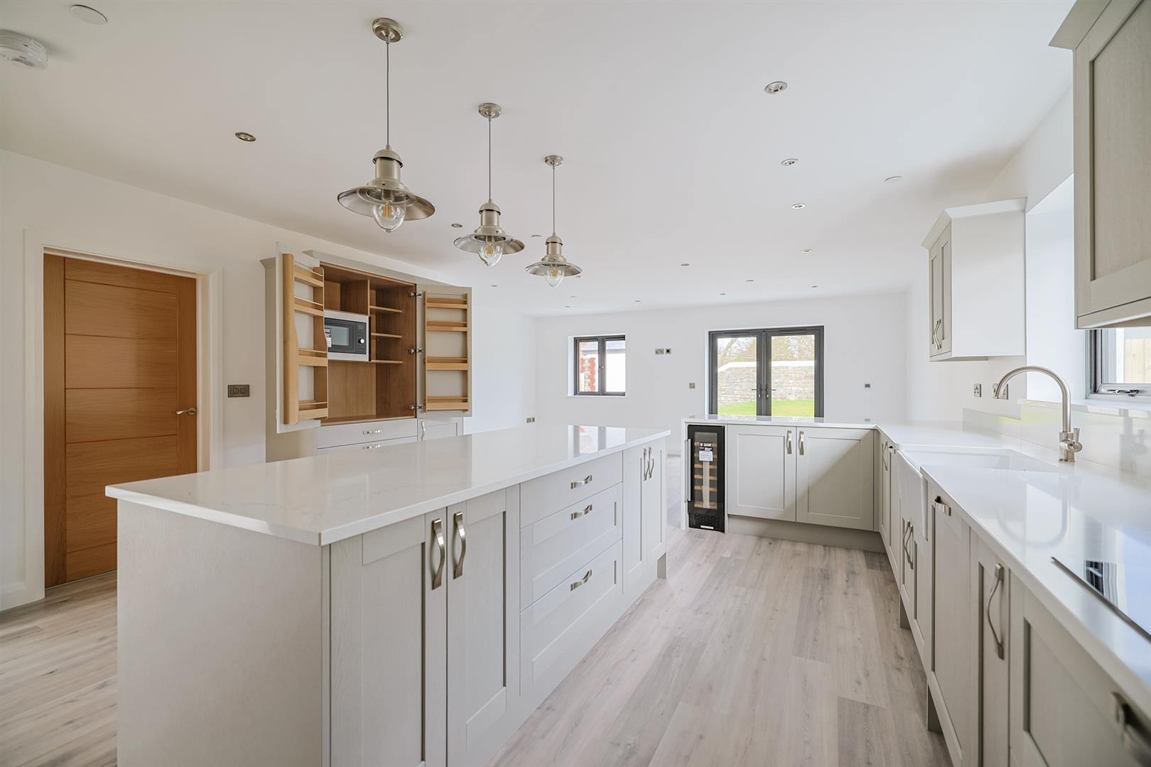 Clos Yr Ysgol, Milo, Llandybie, Ammanford, SA18 3PU